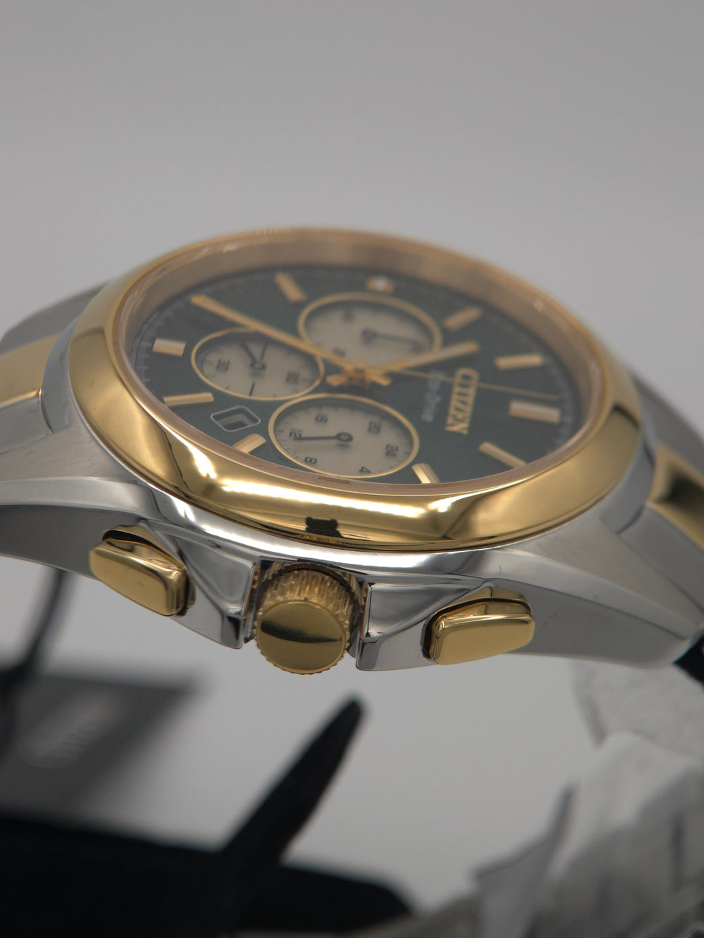 Citizen Sport Luxury Eco-Drive Chronograph 43mm Green Dial (Model CA4684-54X) - Brand New
