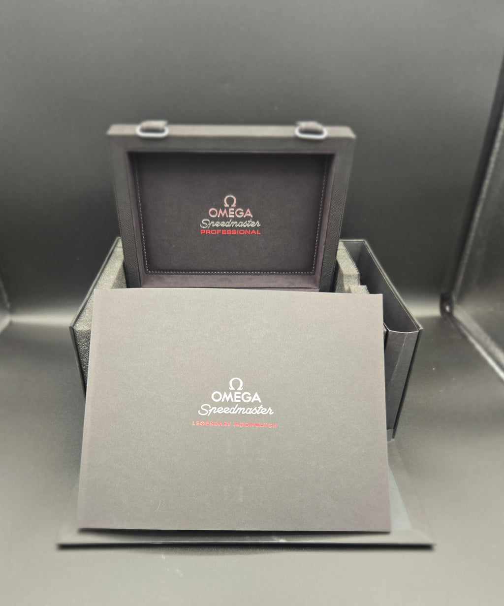 Omega Speedmaster Professional Moonwatch Hesalite 42mm Fabric Strap (Ref: 310.32.42.50.01.001) - Full Set