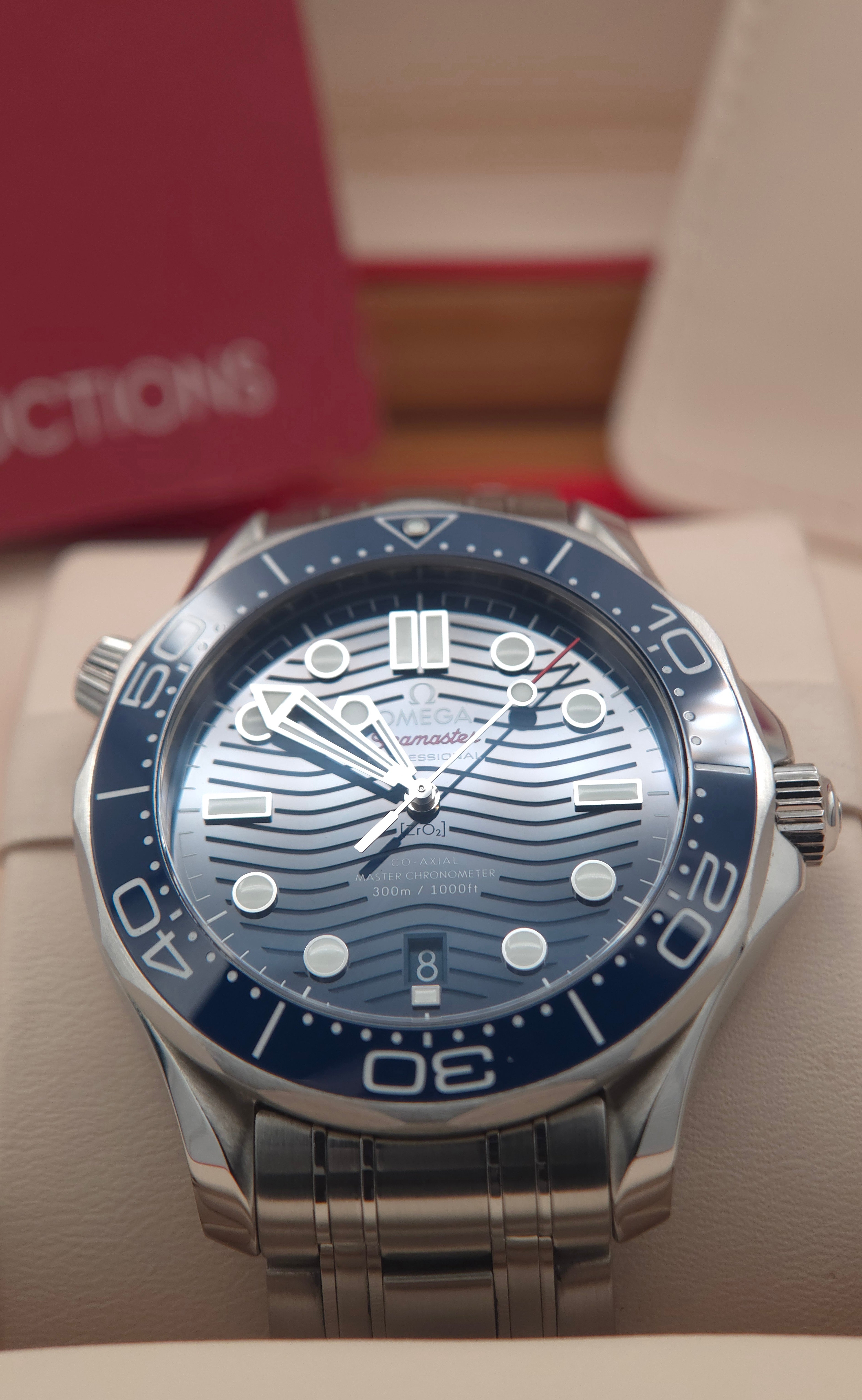 Omega Seamaster Diver 300M 42mm Blue Wave Dial 210.30.42.20.03.001 (2023 Box & Papers)