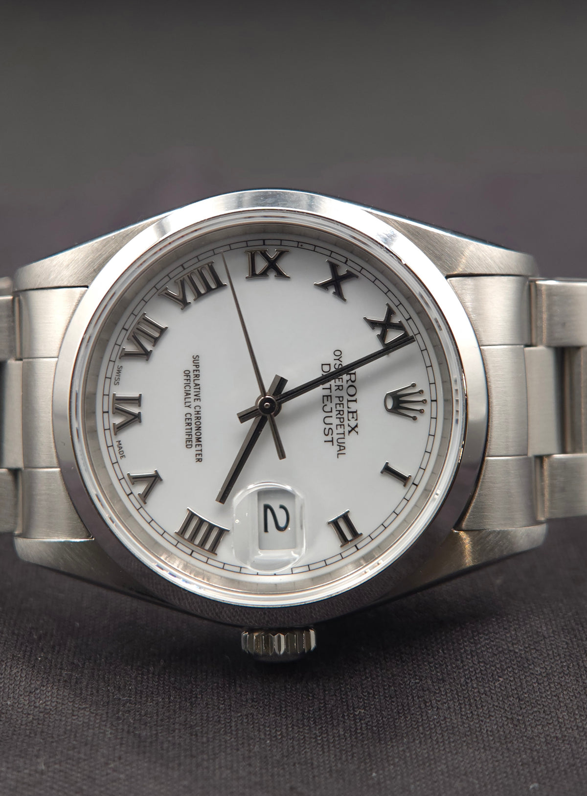 Rolex Datejust 36mm White Dial Applied Roman Numerals Smooth Bezel Ref. 16200 (Y-Serial)