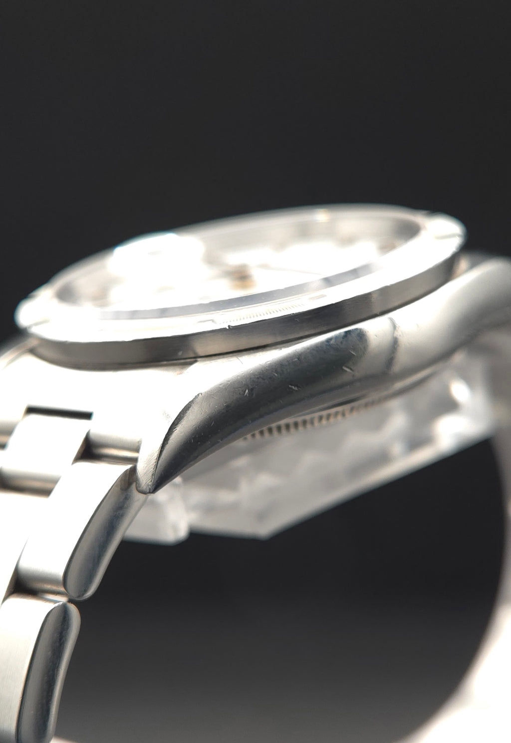 Rolex Oyster Perpetual Date 34mm 15210 White Roman Dial (1994 Papers)