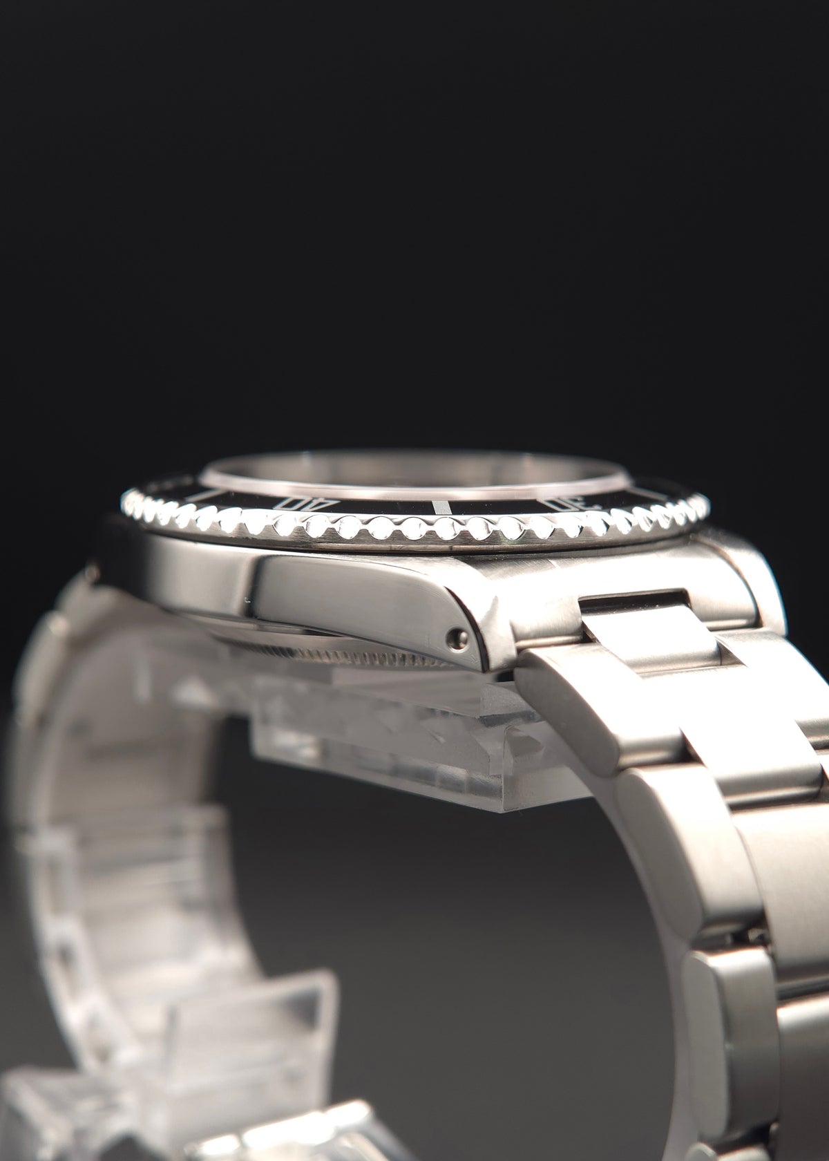 Rolex Submariner No Date 40mm Ref. 14060M (2005 / D-Serial) - Watch Only