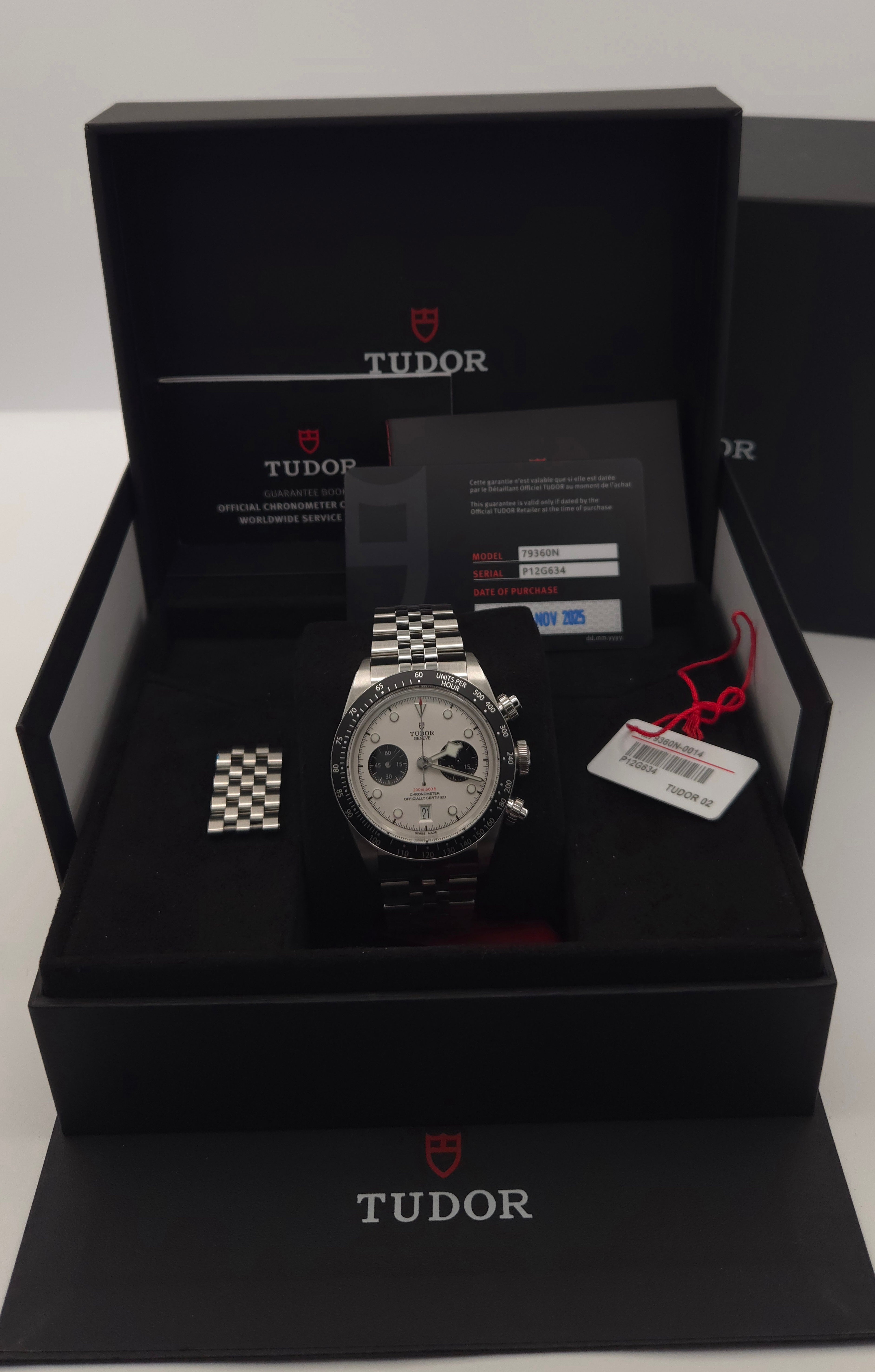 Tudor Black Bay Chrono "Panda" Opaline Dial 41mm 5-Link M79360N-0014 (November 2025 Full Set)