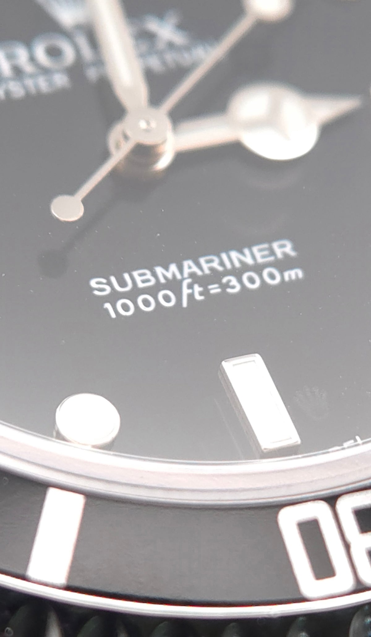 Rolex Submariner No Date 40mm Ref. 14060M (2005 / D-Serial) - Watch Only