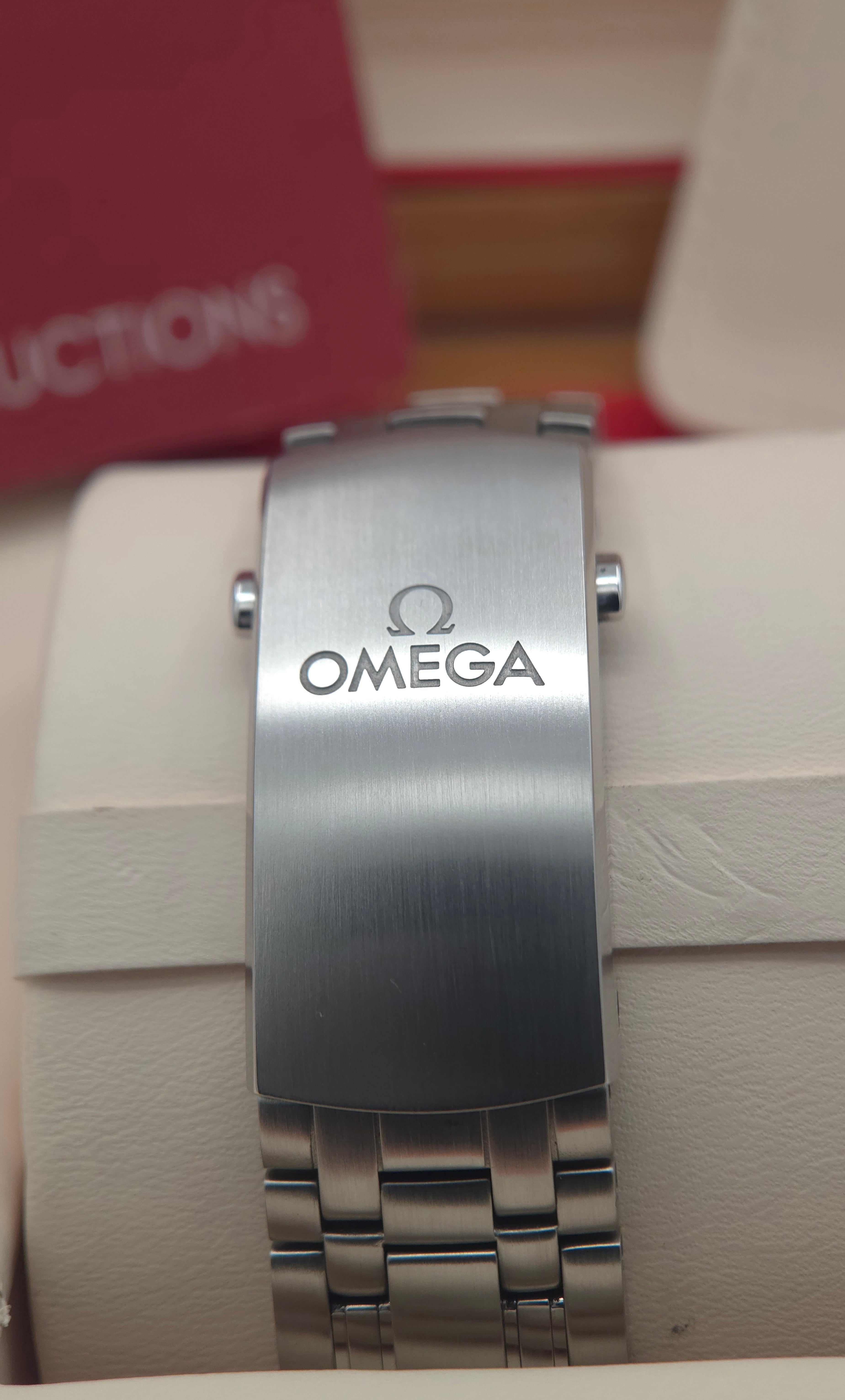 Omega Seamaster Diver 300M 42mm Blue Wave Dial 210.30.42.20.03.001 (2023 Box & Papers)