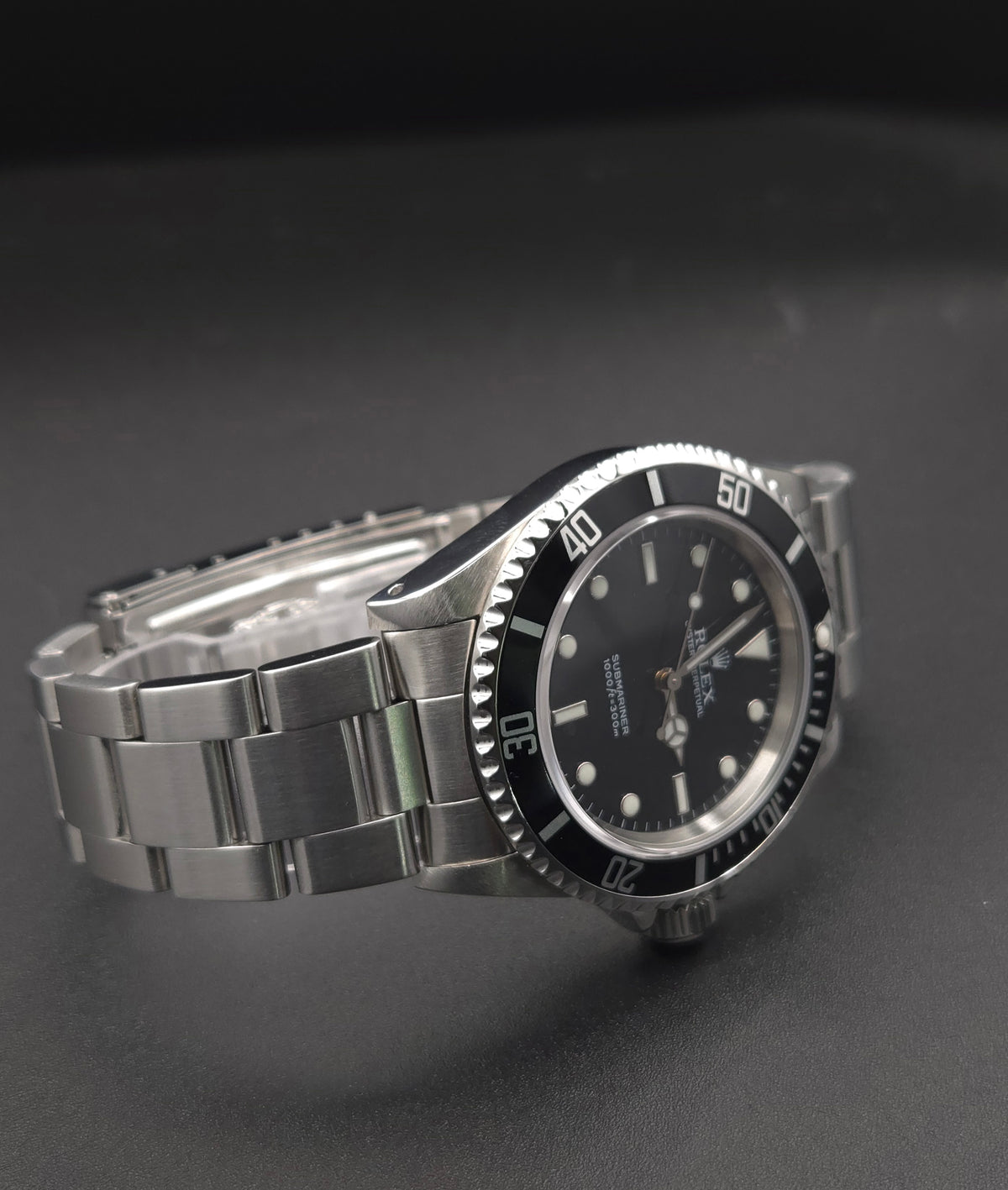 Rolex Submariner No Date 40mm Ref. 14060M (2005 / D-Serial) - Watch Only