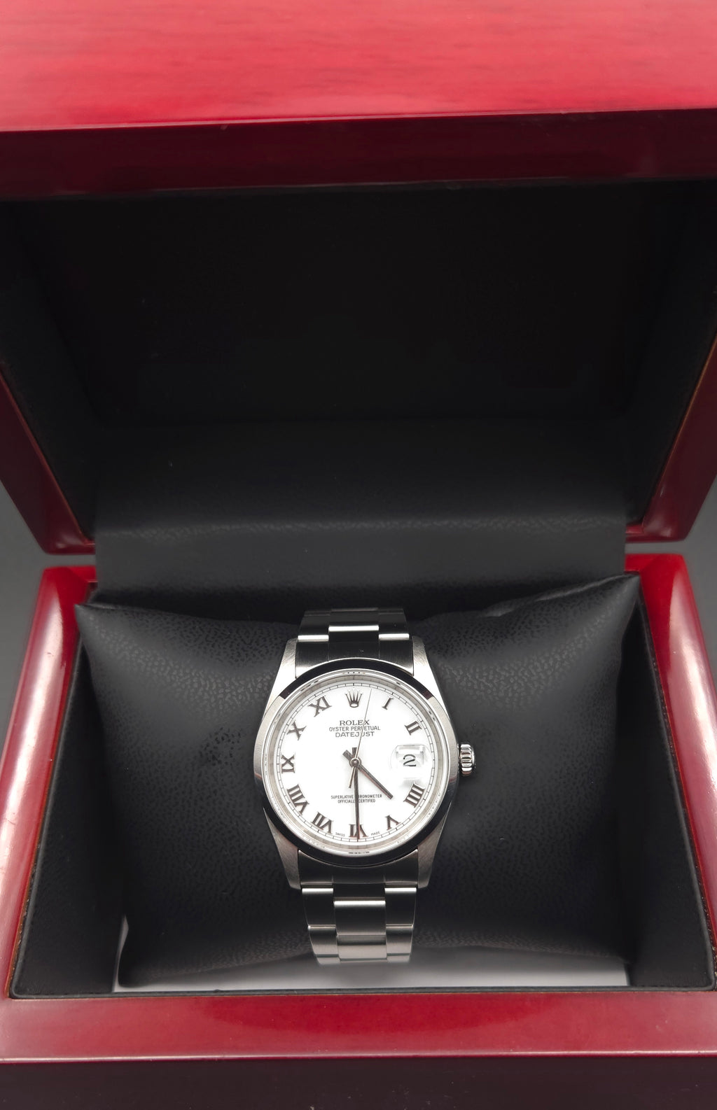 Rolex Datejust 36mm White Dial Applied Roman Numerals Smooth Bezel Ref. 16200 (Y-Serial)