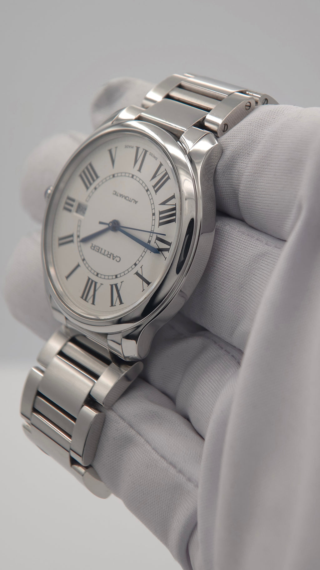 Cartier Ronde Must de Cartier 40mm White Dial WSRN0035 (2022 Warranty Card Only)
