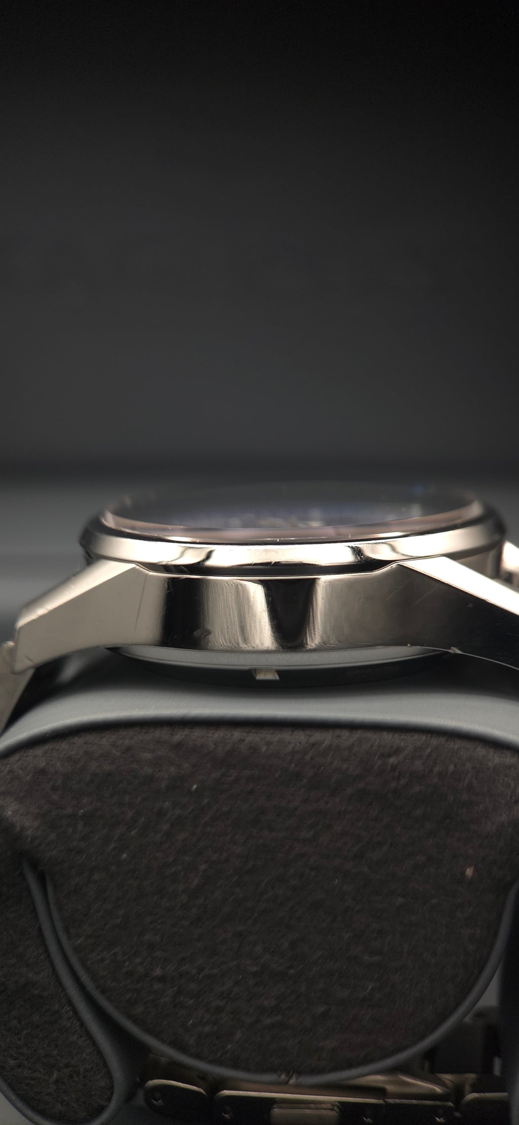TAG Heuer Carrera Calibre 16 Chronograph 41mm Blue Dial CBK2112.BA0715 (Box & Papers)