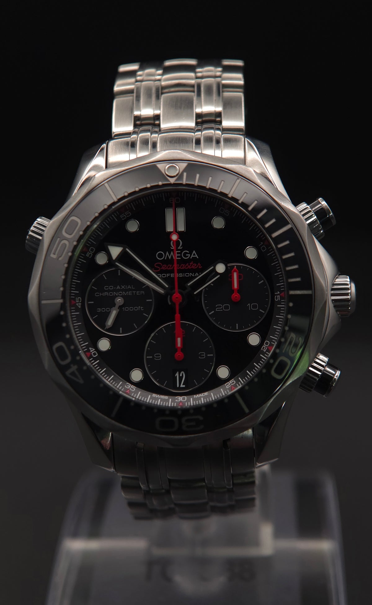 Omega Seamaster Diver 300M Chronograph 41.5mm Black Ceramic Ref. 212.30.42.50.01.001 (Warranty & Pictograms Card