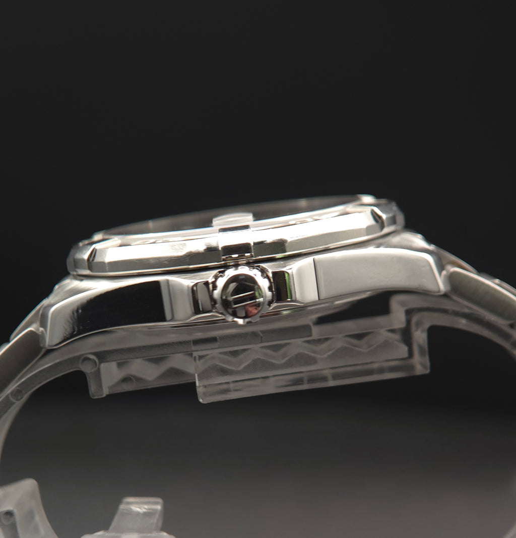TAG Heuer Aquaracer 41mm "Amami Oshima" Limited Edition Ref. WBD2117.BA0928 (#118/500) – Box & Card