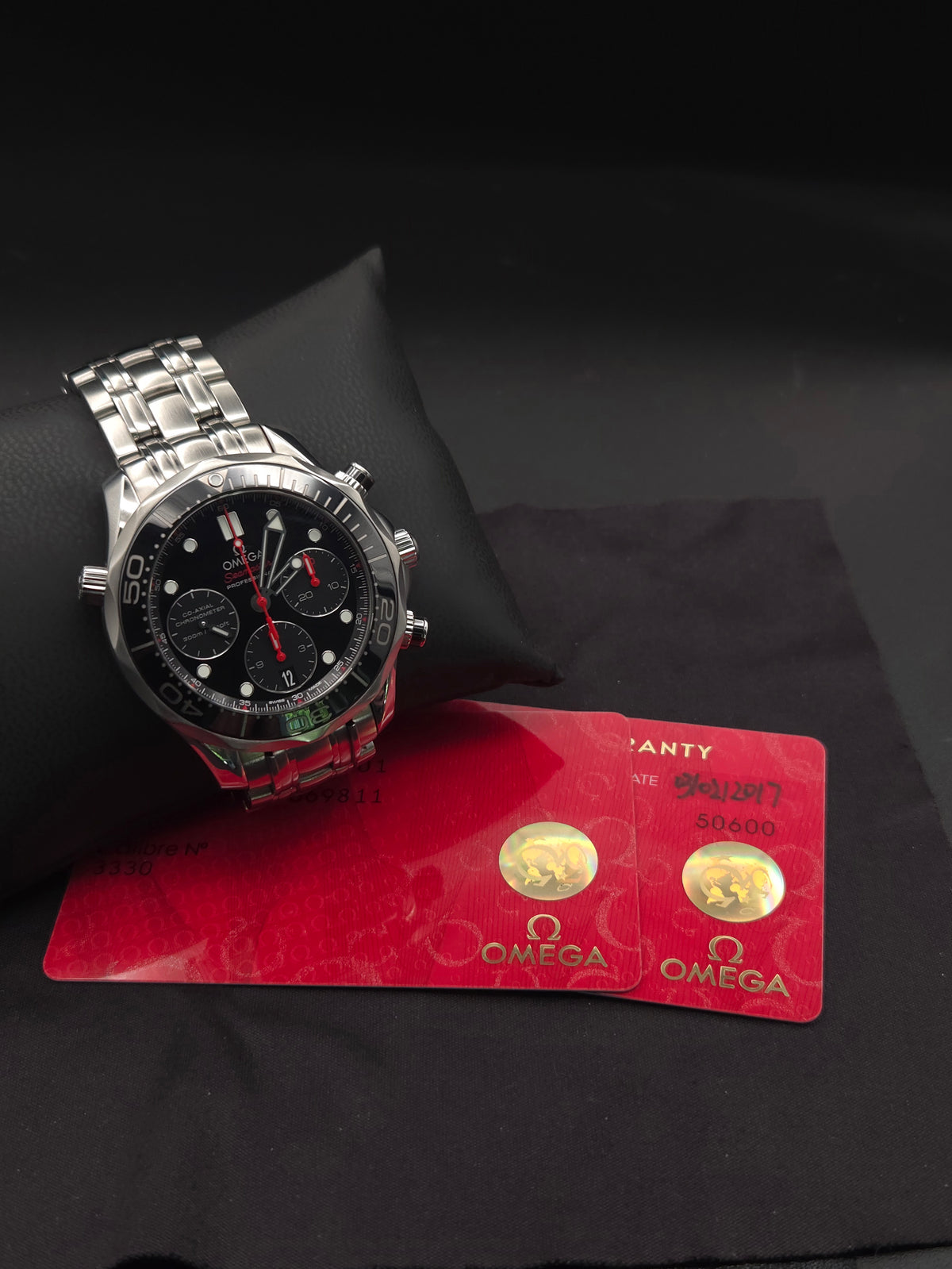 Omega Seamaster Diver 300M Chronograph 41.5mm Black Ceramic Ref. 212.30.42.50.01.001 (Warranty & Pictograms Card