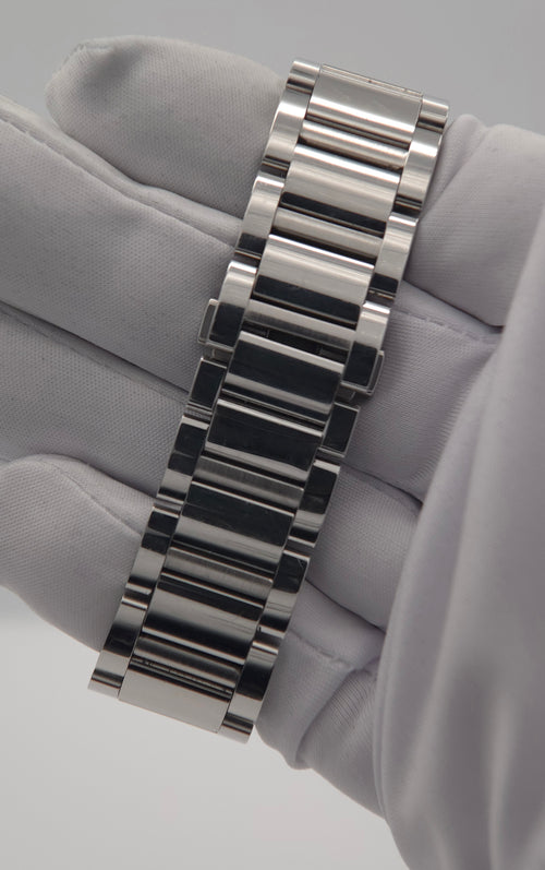 Cartier Ronde Must de Cartier 40mm White Dial WSRN0035 (2022 Warranty Card Only)