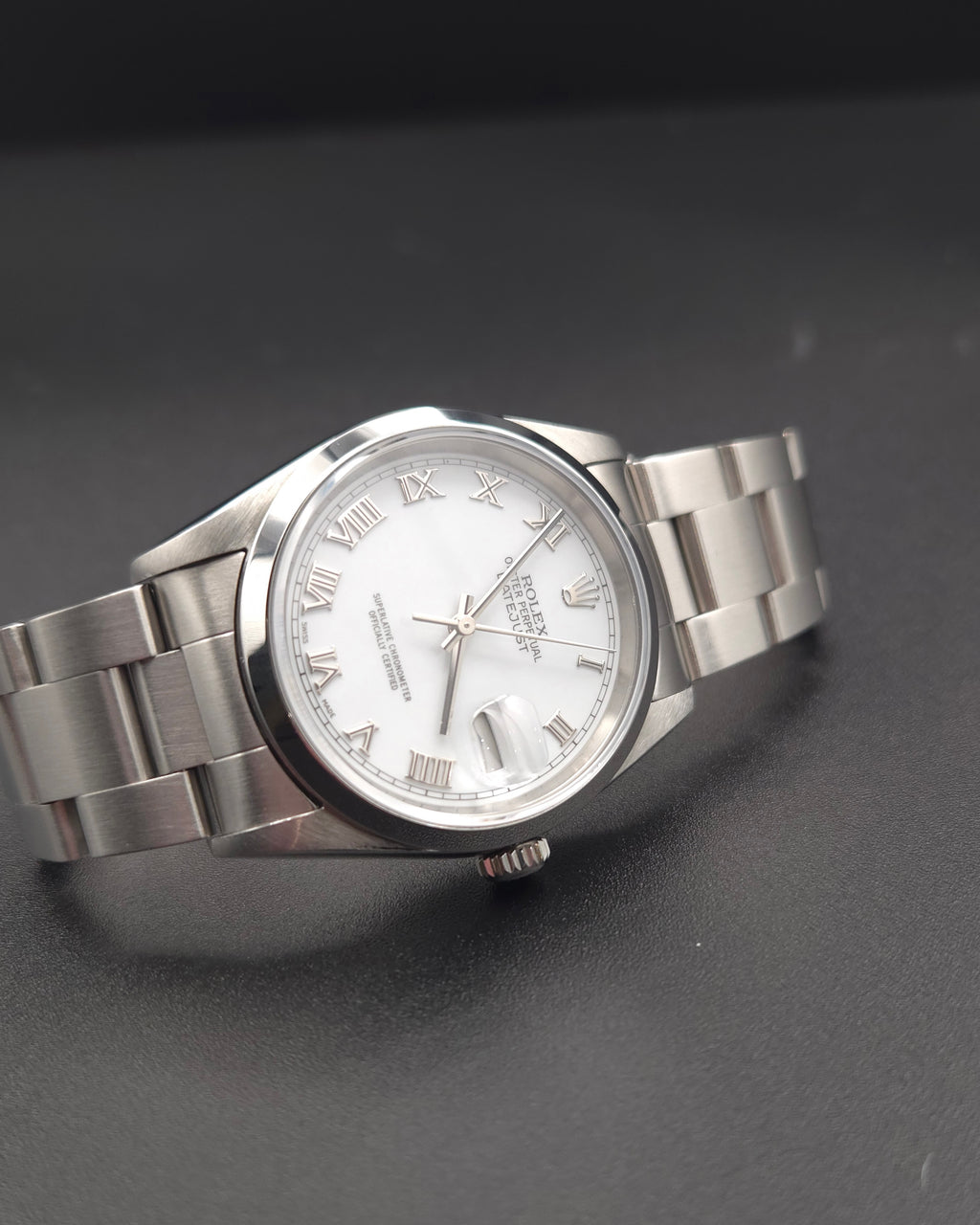 Rolex Datejust 36mm White Dial Applied Roman Numerals Smooth Bezel Ref. 16200 (Y-Serial)
