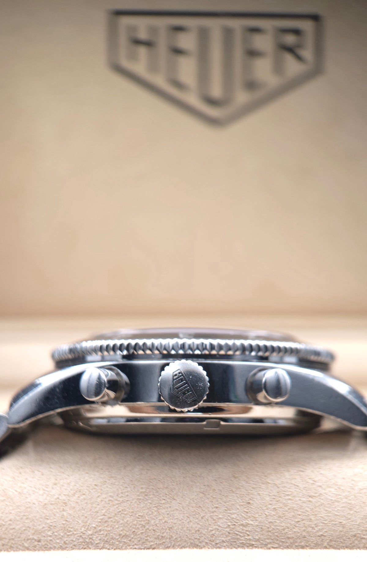 TAG Heuer Heritage Autavia Calibre Heuer 02 42mm CBE2110.BA0687 (2018 Full Set + Extra OEM Black Rubber Strap)